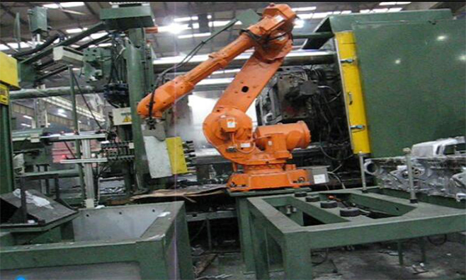 壓鑄噴霧自動化機(jī)器人